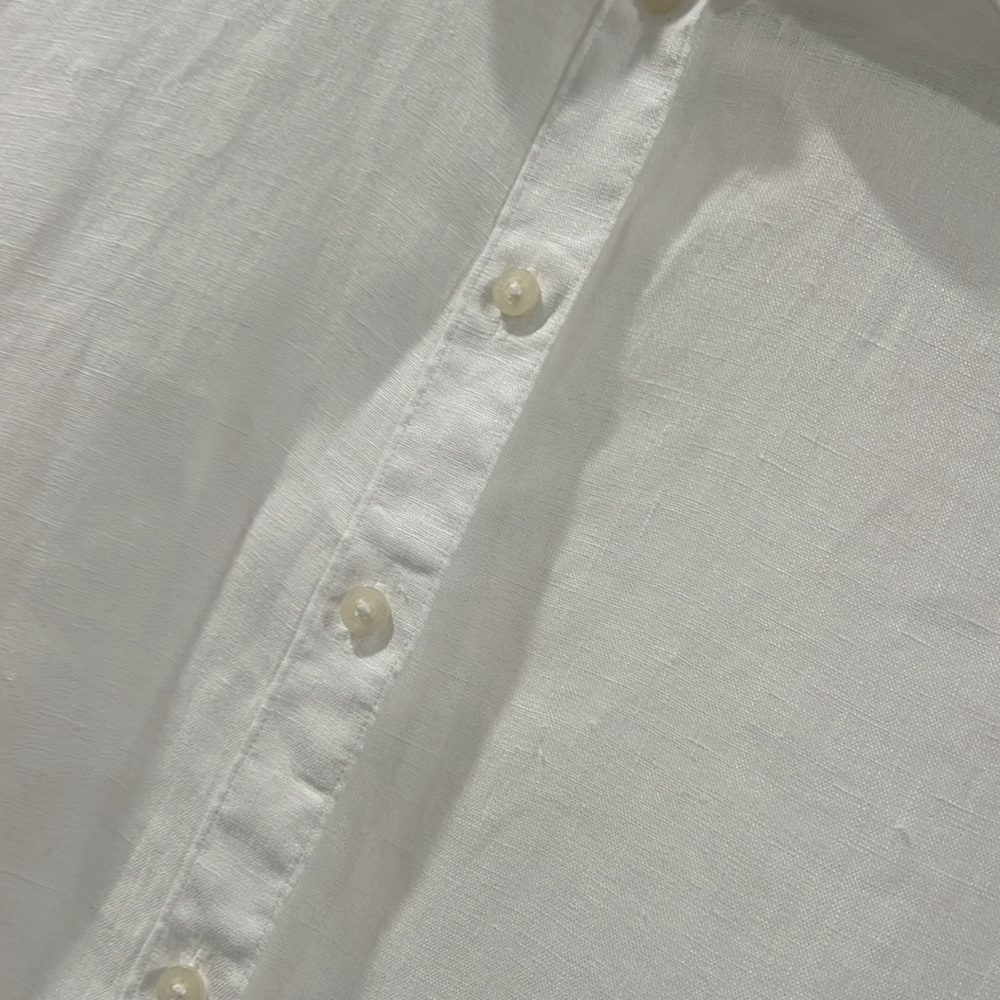 Ralph Lauren linen short sleeve button down.  Pristine condition.  Size S - Picture 6 of 9